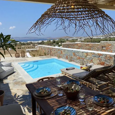 Ypsilon Naxos - Luxury House With Amazing Sea View & Private Pool بيت للعطل *
